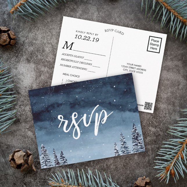 Winter Night Watercolor Navy | UAWG zur Wahl Postkarte (Watercolor Winter wonderland rsvp meal postcard featuring a navy blue night background with snow.)