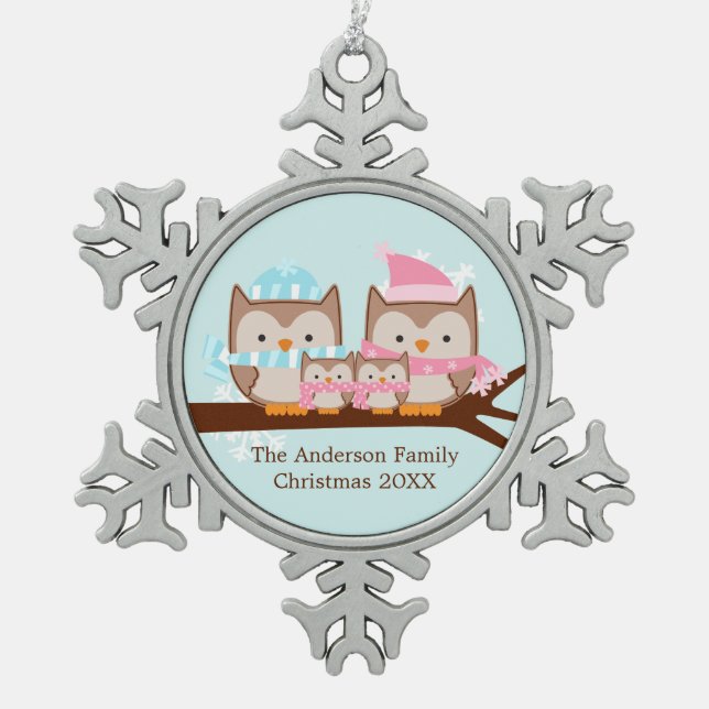 Winter Owl Family Schneeflocken Zinn-Ornament (Vorderseite)