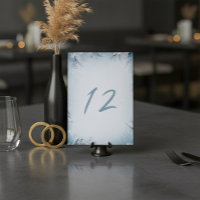 Winter Party, schneebedeckte eisige Tischnummer