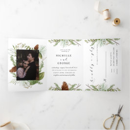 Winter Pine Greenery Tri Fold Wedding Einladung