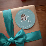 Winter Pinecone Custom Christmas Themed Runder Aufkleber<br><div class="desc">Winter Pinecone Custom Weihnachtsgeschmack Design.</div>