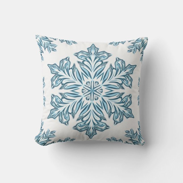 Winter Sky Blue Snowflake Kissen Kissen (Vorderseite)