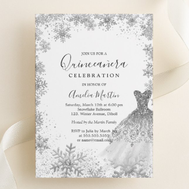 Winter Snowflake Silver Quinceanera Folieneinladung (Von Creator hochgeladen)