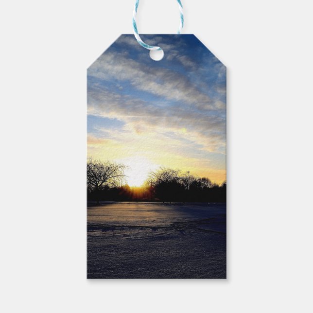 Winter Sunrise Geschenkanhänger (Vorderseite)