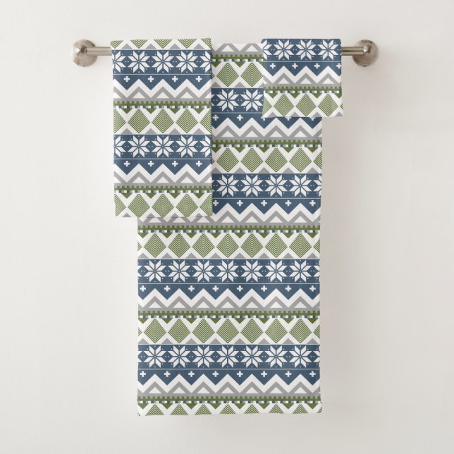 Winter Sweater Towel Set (Insitu)