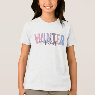Winter Vibes - Weiche Pasteltypografie Tri-Blend Shirt