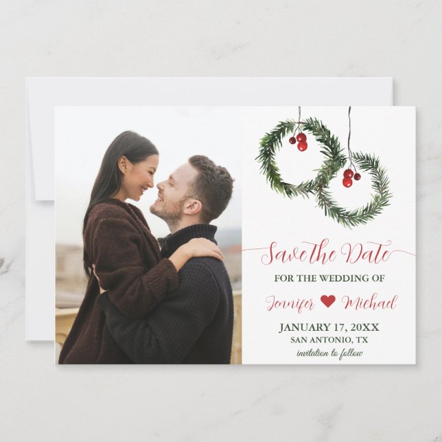 Winter Wedding Pine Wreath Holly Berries Foto Save The Date (Vorderseite)