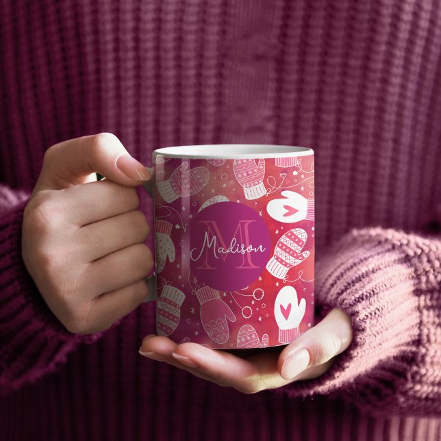 Winter Weihnachten Mittens Muster in Rosa Kaffeetasse (Pink Winter Mittens with Monogram Mug)