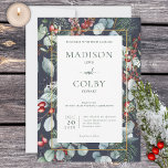 Winter Weihnachtsgrün Marine Hochzeit Einladung<br><div class="desc">Dieses Design umfasst Kiefern,  Eukalyptus,  rote und blaue Beeren und andere grüne Blätter,  die einen goldenen Rahmen mit einem dünnen Imitat und eine weiße Textbox umgeben. Es ist Teil der Winter Weihnachtsgrün Hochzeitssuite von Karten erstellt von Simply Farmhouse Press.</div>