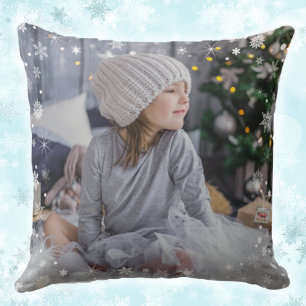 Winter White Modern Snowflake Photo Pillow Kissen