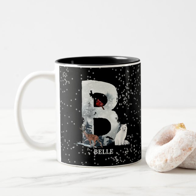 Winter Wonderland Alphabet B Monogram | Schneebolf Zweifarbige Tasse (Mit Donut)