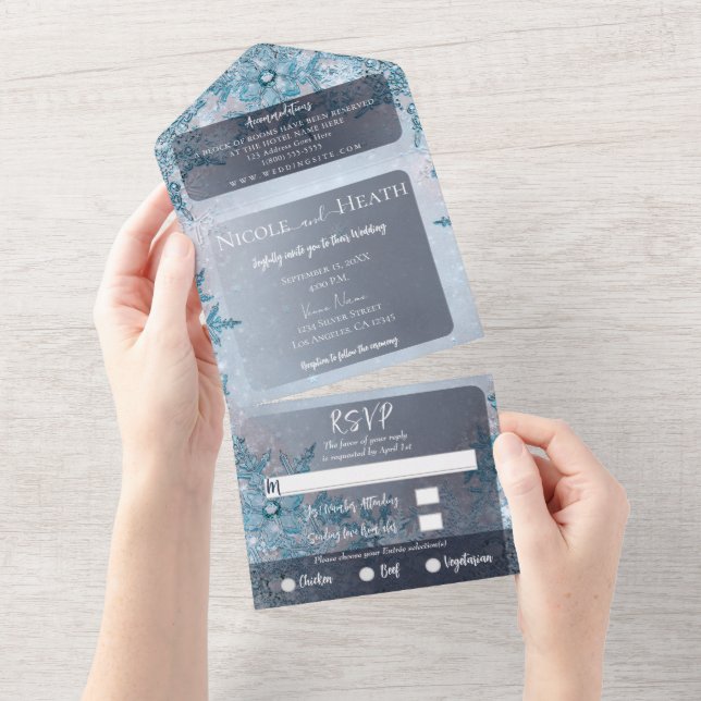 Winter Wonderland Blue Snowflakes Hochzeit All In One Einladung (Abreißen)