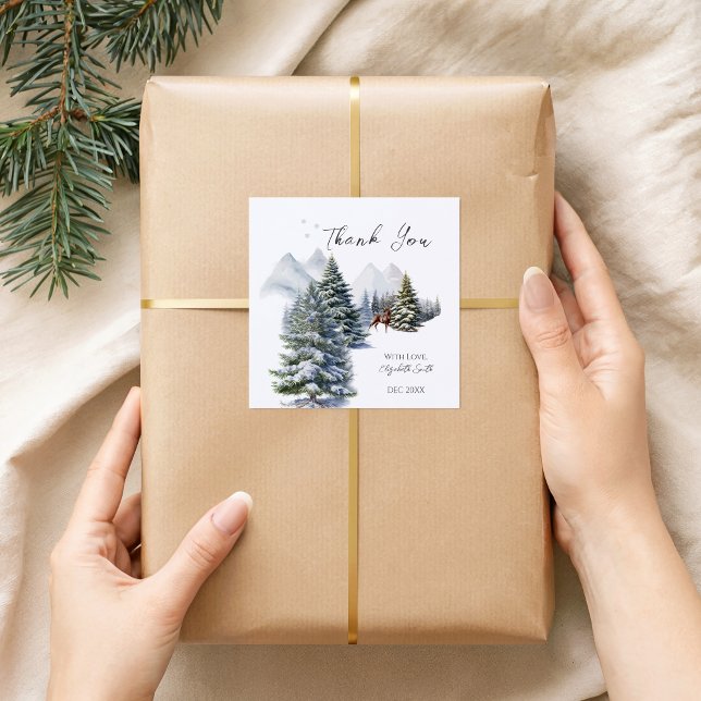 Winter Wonderland Forest Deer Es ist kalt draußen Quadratischer Aufkleber (Von Creator hochgeladen)