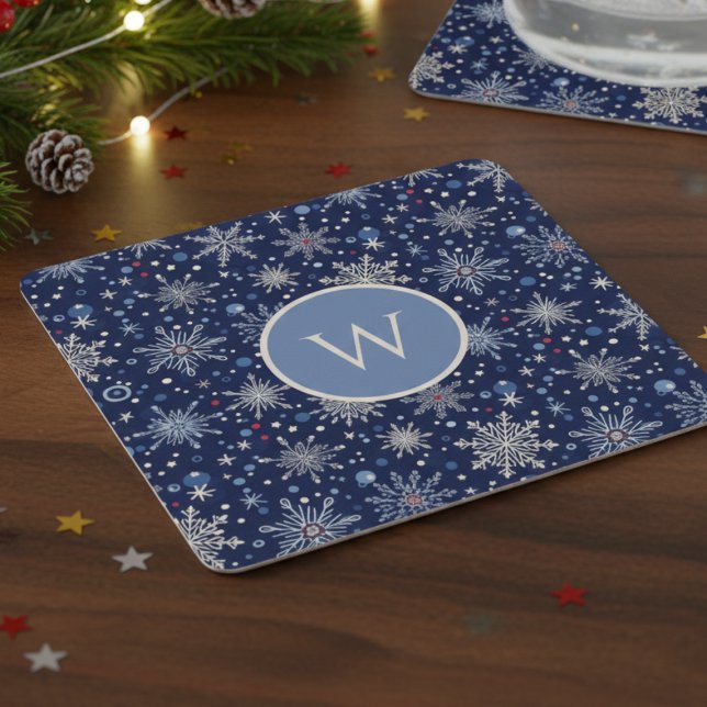 Winter Wonderland Snowflake Rechteckiger Pappuntersetzer (Snowflake holiday initial drink coaster)