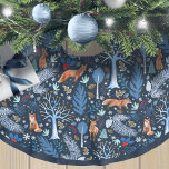 Winter Woodland Blue/Gold ID785 Polyester Weihnachtsbaumdecke<br><div class="desc">Dieses originelle Baumrockmuster zeichnet sich durch eine auffällige Farbpalette in Blau- und Goldtönen aus. Der raffinierte Charme dieses Designs ist nicht nur für Kinder oder Weihnachten; das Winterwunderland der Tiere und des Blattwerks verleiht diesem Muster ein modernes, zeitgemäßes Ambiente. Die Aquarellbilder beinhalten Hirsche, Fuchs und Kaninchen, umgeben von stilisierten Bäumen...</div>