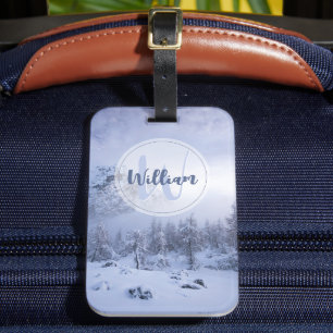 Winter Wunderland Nebel Fichtenwald Schneemonogram Gepäckanhänger