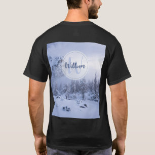 Winter Wunderland Nebel Fichtenwald Schneemonogram T-Shirt