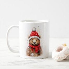 Winterbär in einem gemütlichen Red Hat Kaffeetasse