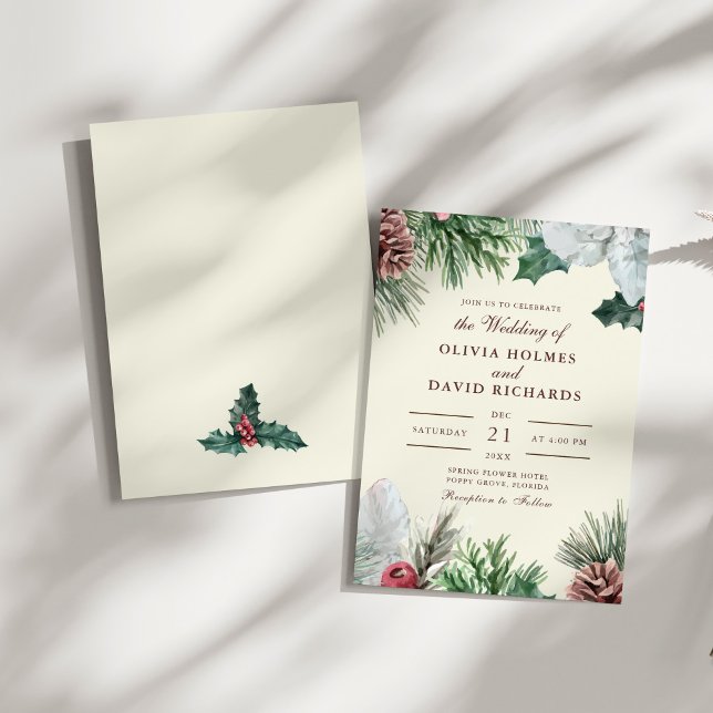 Wintergrün Einladung Hochzeit (Winter Greenery Wedding Invitation on a sunny white table.)
