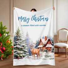 Winterhirsch im schneebedeckten Weihnachtswald 