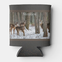 Winterhirsche und Pinecones