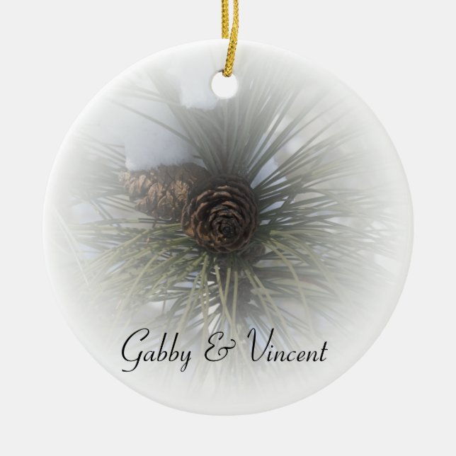 Winterhochzeit von Snowy Pines Keramik Ornament (Vorne)
