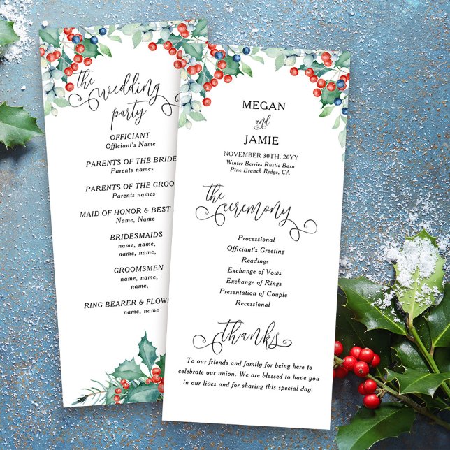 Winterhochzeitsprogramm mit elegantem Text und Ste (Winter Wedding Program with elegant calligraphy, holly and winter berries)