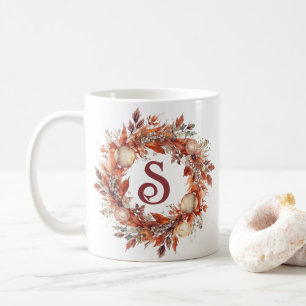 Winterkranz mit individuellem Anfangsbuchstaben Kaffeetasse