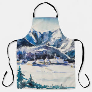 Winterlandschaft mit Bergdorf bedeckt mit Schürze