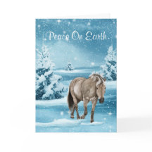 Winterlandschaft mit Pferdeschnee und Bäumen Urlau