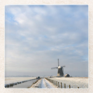 Winterlandschaft mit Schnee und Windmühle in Holl Glasuntersetzer