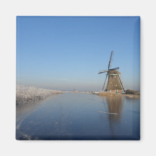 Winterlandschaft mit Windmühle und Eis Magnet