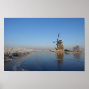 Winterlandschaft mit Windmühle und Eis Poster