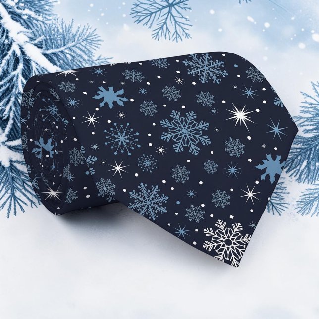 Winterliche Schneefocken auf navyblauer Krawatte (Von Creator hochgeladen)