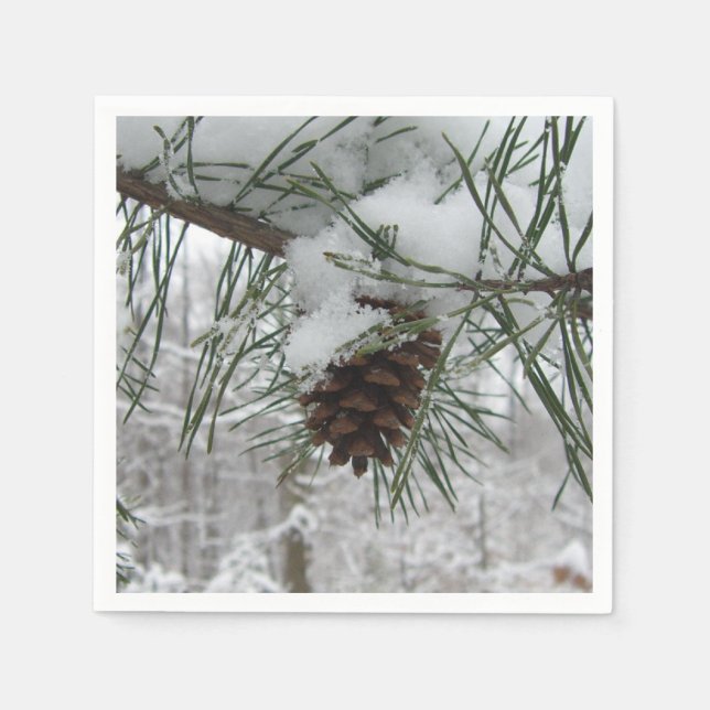 Winternaturfotografie von Snowy Pine Branch Serviette (Vorderseite)
