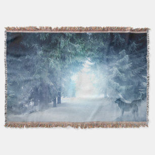 Winterschnee mit Wölfen im Evergreen Forest Decke