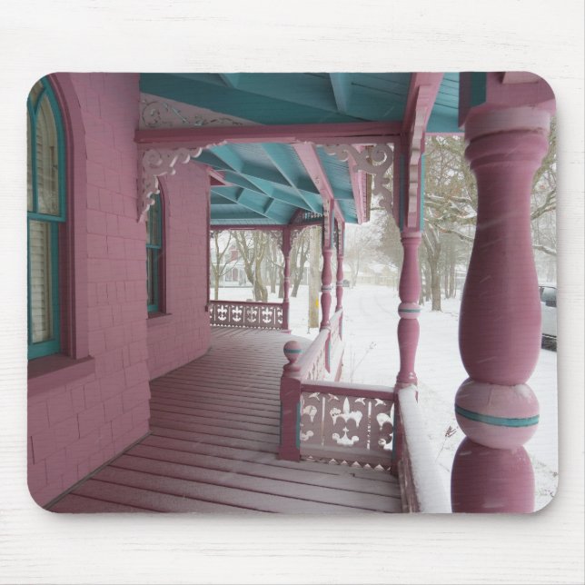 Winterschneefall auf rosa Porch - Martha's Vineyar Mousepad (Vorne)