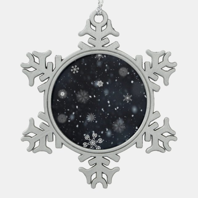 Winterschneeflocke Schneeflocken Zinn-Ornament (Vorderseite)