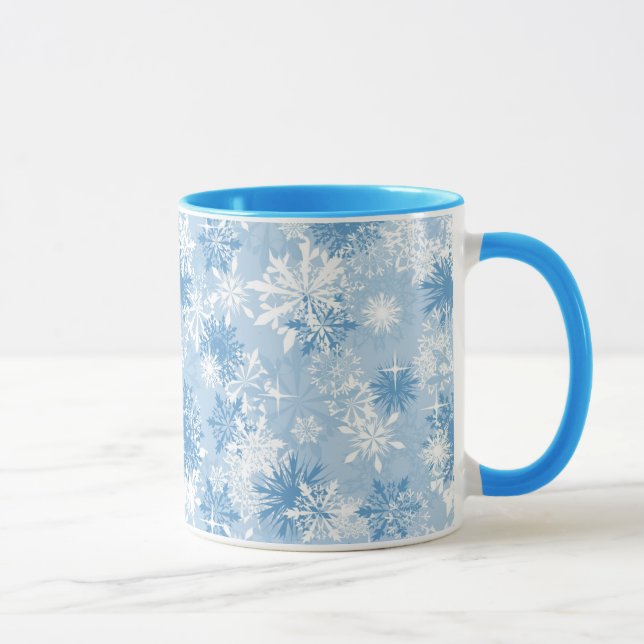 Winterschneeflockemuster auf Blau Tasse (Rechts)