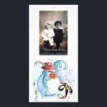 WINTERSERENADE VON SNOWMAN UND PENGUIN KARTE<br><div class="desc">Whimsikale,  farbenfrohe,  pastellfarbene Malerei in blauen Rottönen,  Schneemann und Pinguin im Winterschnee mit roten Blume, Schnörkel.von Bulgan Lumini (c)</div>