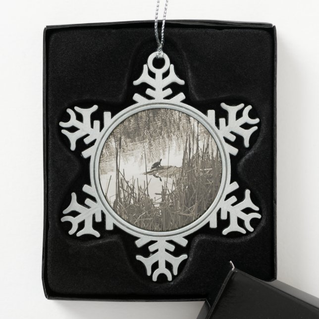 Wintersonne Schneeflocken Zinn-Ornament (Box)