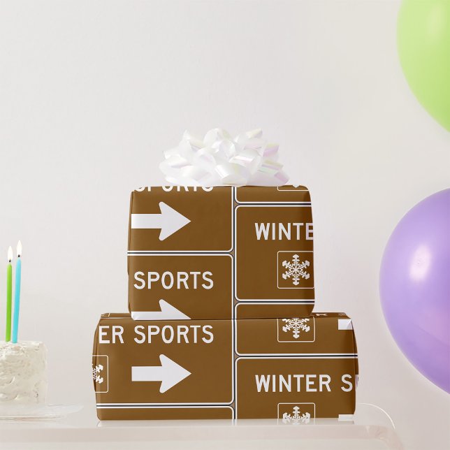 Wintersportstraßensignatur Geschenkpapier (Von Creator hochgeladen)