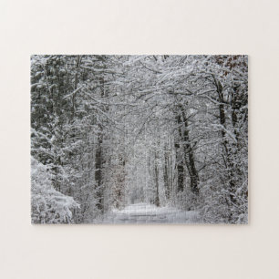 Winterwaldweg in Schnee und Natur Puzzle