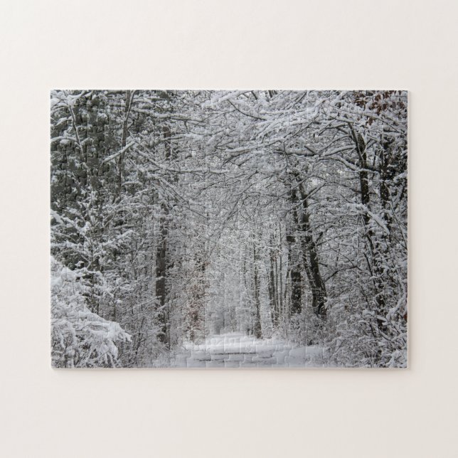 Winterwaldweg in Schnee und Natur Puzzle (Horizontal)