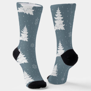 Winterweiße Bäume im dunkelblauen Hintergrund Socken