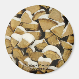 Winterwoodpile-Magnet Magnet