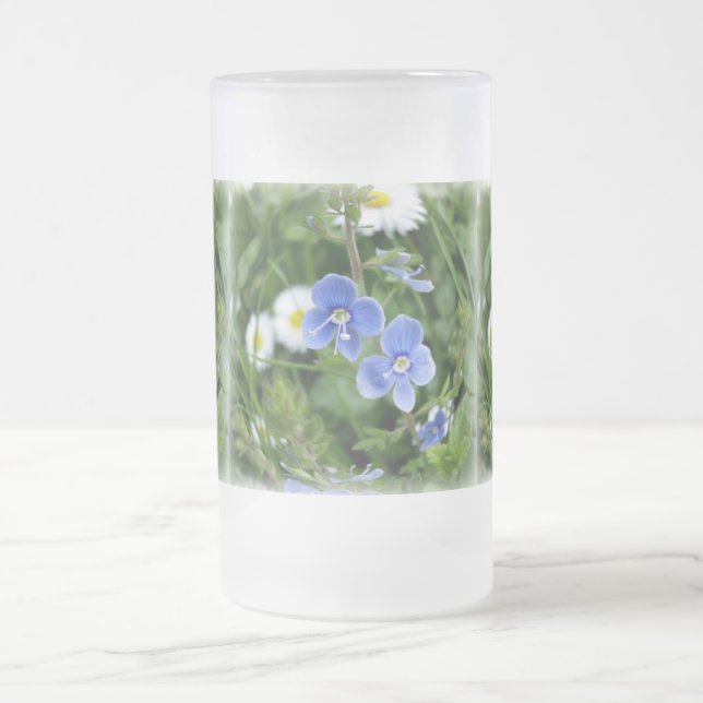winzige blaue Blumen Mattglas Bierglas (Mittel)