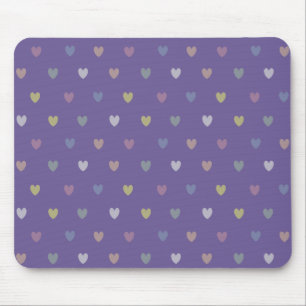 Winzige Polka-Herzen auf Ultra-Violett-Purple Mousepad