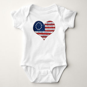 Wir, das amerikanische Flaggenherz Baby Strampler