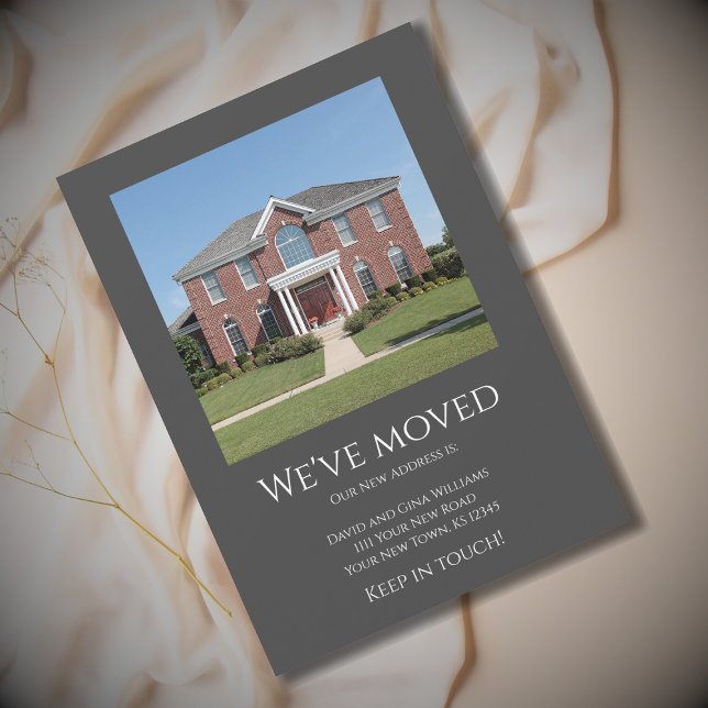 Wir haben das einfache Foto Gray Moving verschoben Ankündigung (Von Creator hochgeladen)